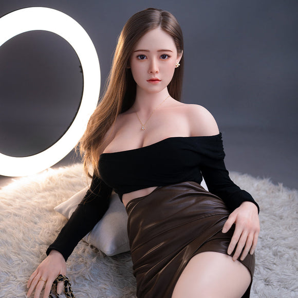 🧍‍♀️ 全身实体娃娃真实测评：一个新加坡用户的体验记录