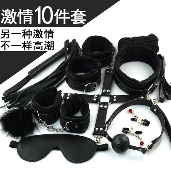 Sexy ten-piece set with nipple clamps (black)